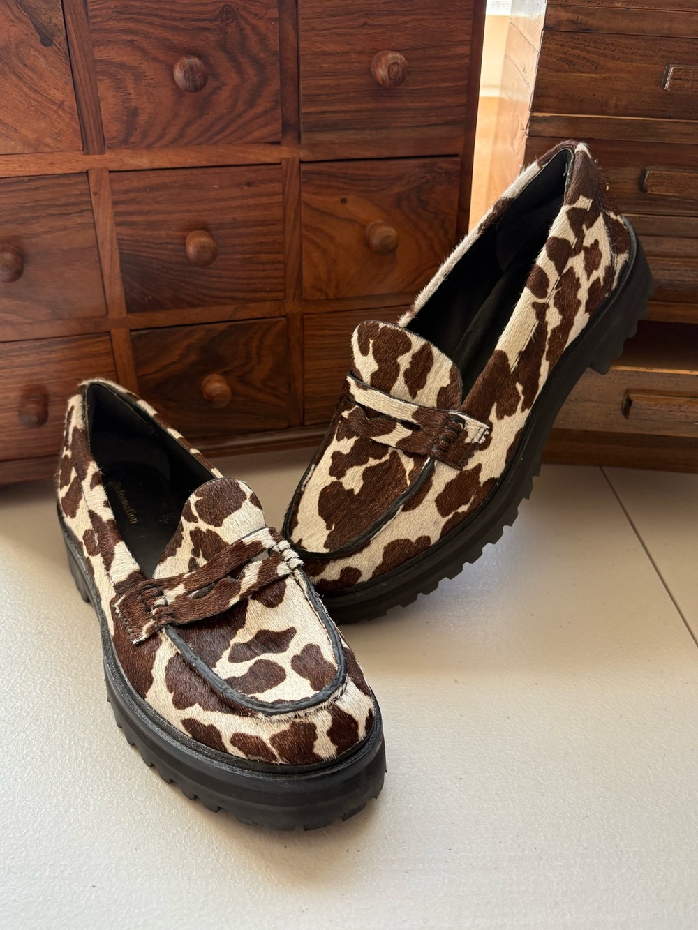 Reformation Agathea cow print loafers chunky size 6